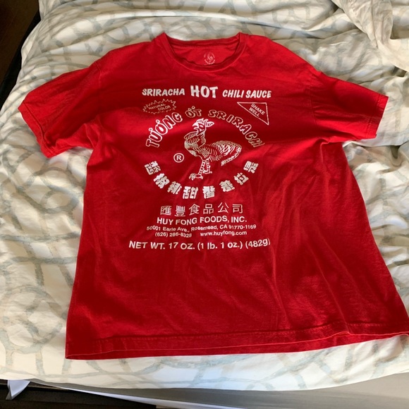 Other - Sriracha Men’s T Shirt Size XL